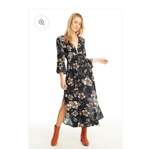 SALTWATER LUXE Ayleigh Dress midi black floral bell/trumpet sleeve LG waist tie